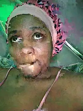 CocoBootyyy online show from 18, 11, 2025