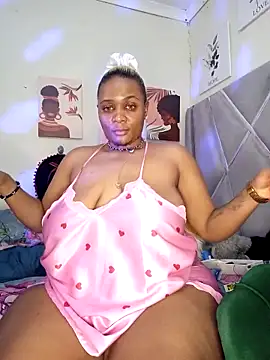 CocoBootyyy online show from 17, 11, 2025