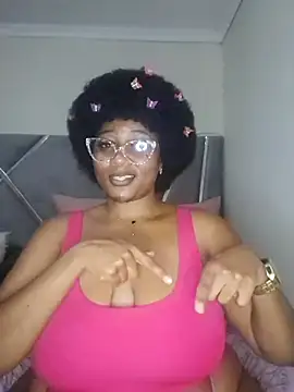 CocoBootyyy online show from 26, 2, 2025