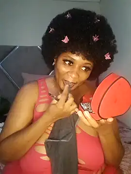 CocoBootyyy online show from 28, 2, 2025