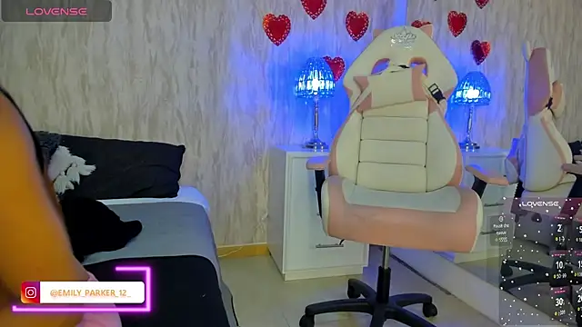 emily parkerr online show from 14, 3, 2025