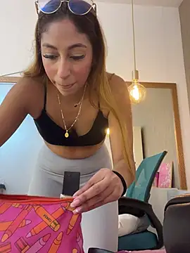 emily parkerr online show from 13, 3, 2026