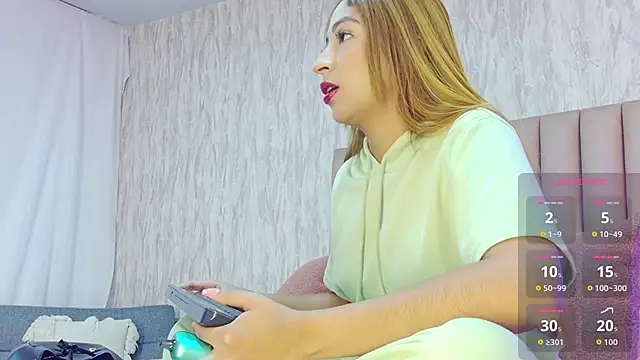 emily parkerr online show from 26, 11, 2025