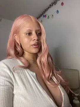 Charlotee  online show from 16, 4, 2026