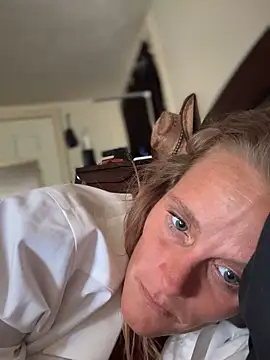 vixendoll87 online show from 3, 3, 2025