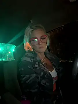 vixendoll87 online show from 13, 1, 2026