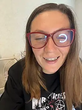 BeatriceTender online show from 17, 7, 2026