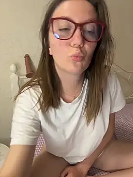 BeatriceTender online show from 22, 5, 2026