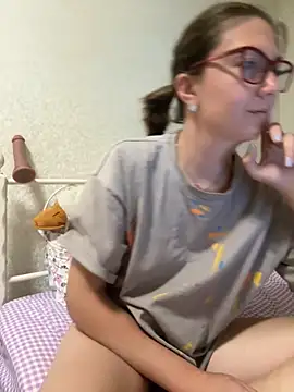 BeatriceTender online show from 23, 9, 2025