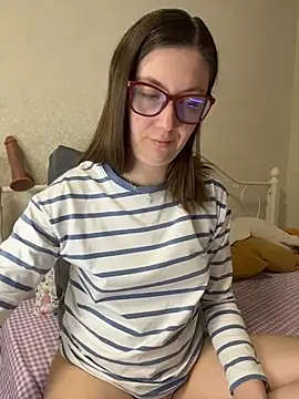 BeatriceTender online show from 11, 4, 2026