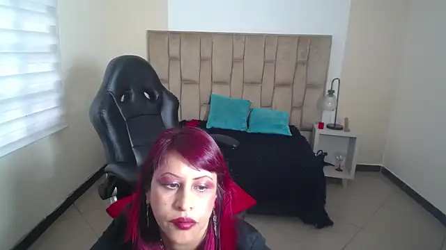 Anabella Thompson online show from 7, 10, 2025