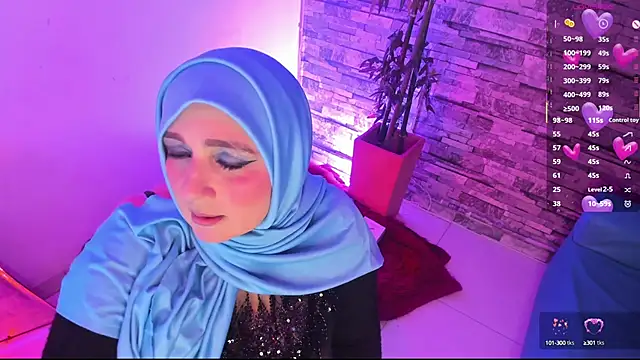 HijabiMilf online show from 18, 9, 2025