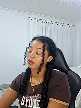 avellanatammy online show from 27, 4, 2026