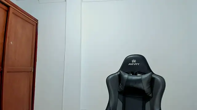 avellanatammy online show from 5, 12, 2025