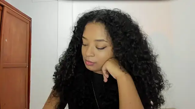 avellanatammy online show from 10, 10, 2025