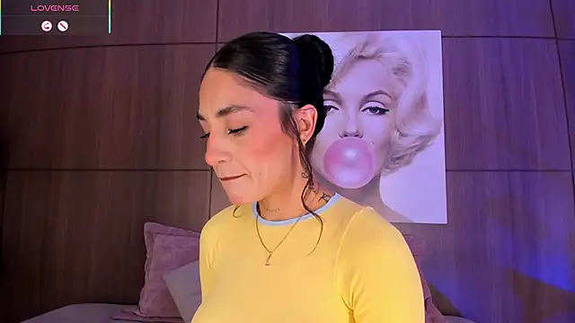 AgattaDuque online show from 13, 2, 2026