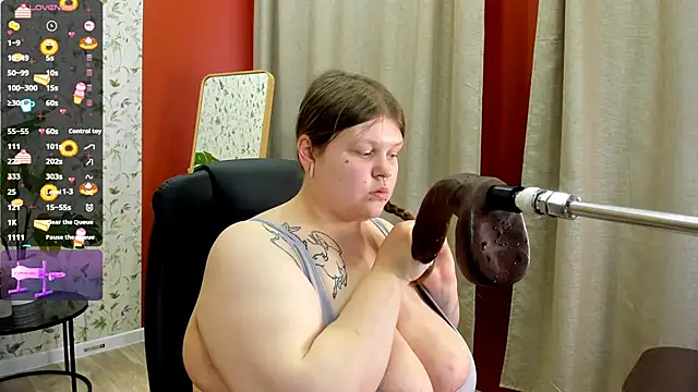 AuroraDemoni online show from 7, 10, 2025