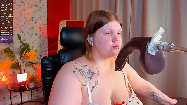 AuroraDemoni online show from 3, 3, 2025