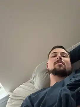 Snapshot of justinj27 chatting on 13, 2, 2025 justinj27 online show from 13, 2, 2025