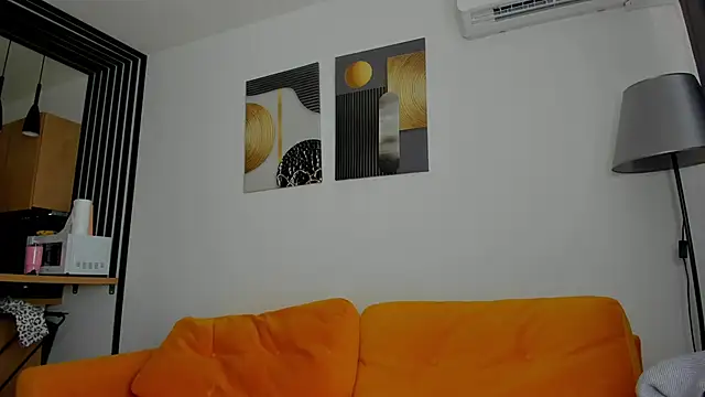 Patricia bloom online show from 26, 4, 2026
