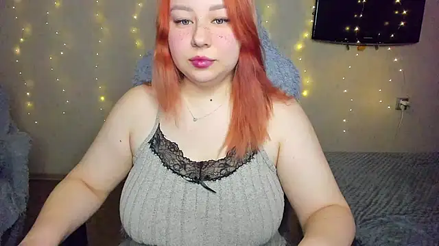 Milafoxxxy online show from 17, 12, 2025