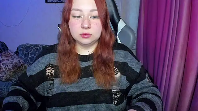 Snapshot of Milafoxxxy chatting on 1, 10, 2025 Milafoxxxy online show from 1, 10, 2025