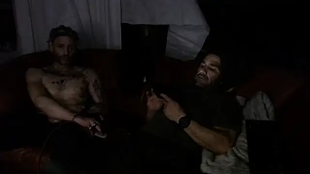 Snapshot of ShiaWay chatting on 1, 12, 2025 ShiaWay online show from 1, 12, 2025