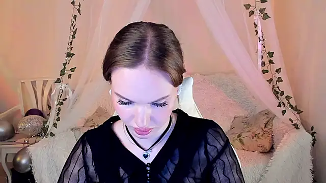 MishkaMe online show from 28, 9, 2025