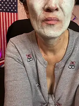 Snapshot of TheDime chatting on 9, 7, 2026 TheDime online show from 9, 7, 2026