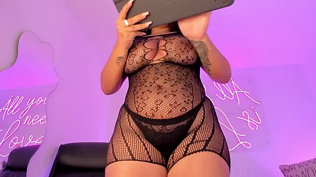 pamelaa vega online show from 9, 3, 2025