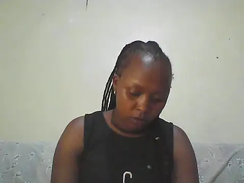 Cute tamara online show from 19, 4, 2026