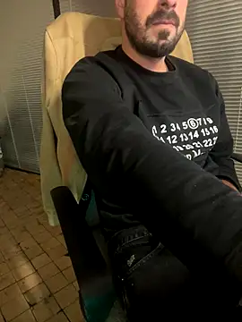 giorgakaci69 online show from 28, 11, 2025