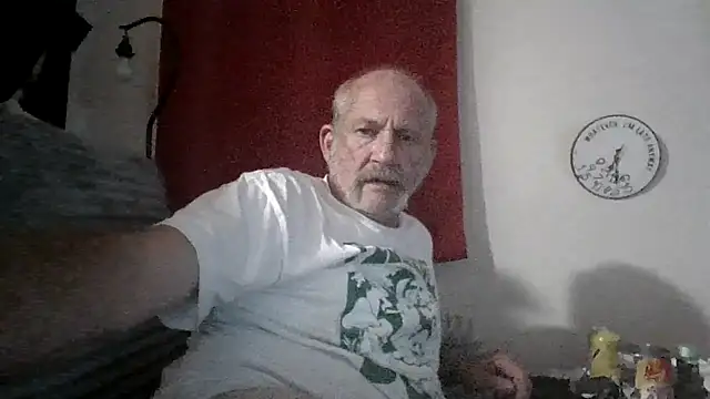 Snapshot of den-rock4u chatting on 26, 5, 2026 den-rock4u online show from 26, 5, 2026