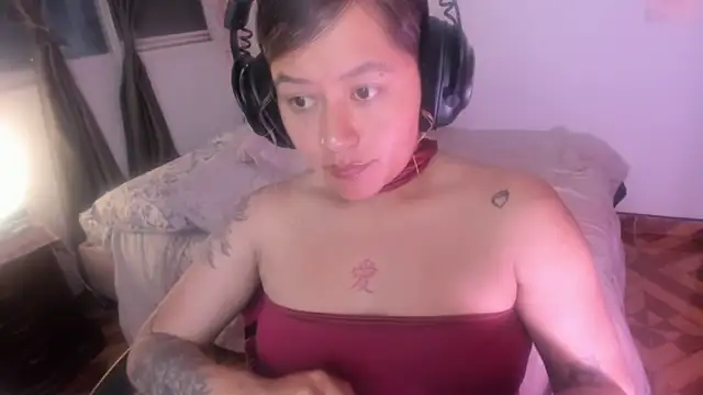 StephaniFox online show from 10, 3, 2026