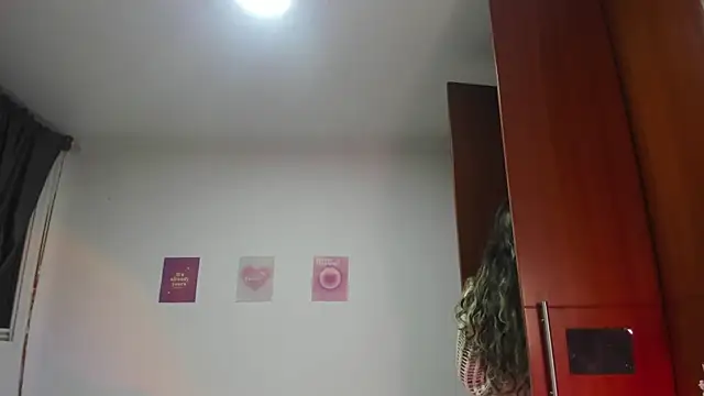 StephaniFox online show from 26, 9, 2025