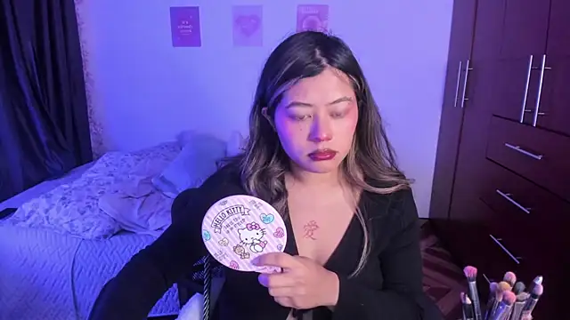 StephaniFox online show from 2, 11, 2025