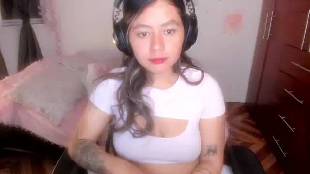 StephaniFox online show from 10, 1, 2026