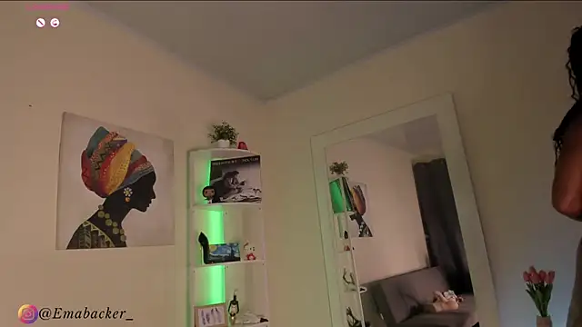 Emma Backer  online show from 23, 2, 2025