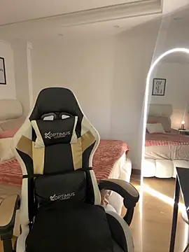 Dj scarlettmorreti online show from 23, 9, 2025