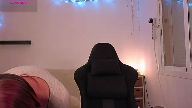 Karinchik  online show from 5, 12, 2025