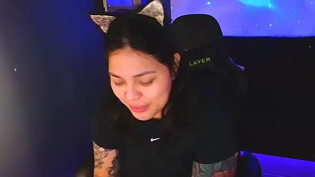 miacanela xo online show from 8, 9, 2025