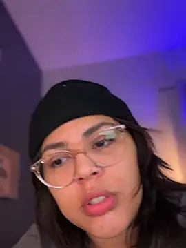 miacanela xo online show from 25, 11, 2025