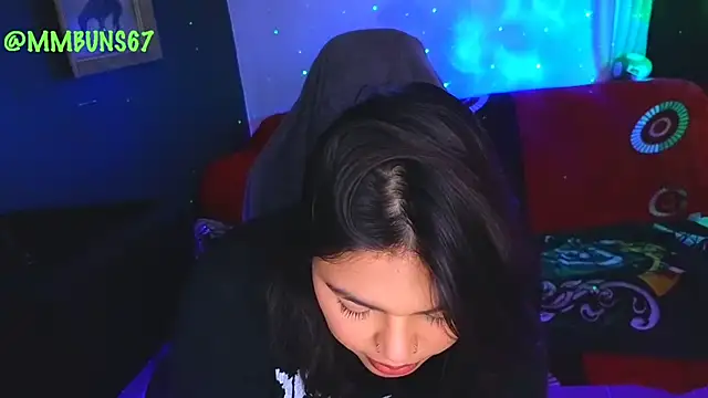 miacanela xo online show from 7, 10, 2025