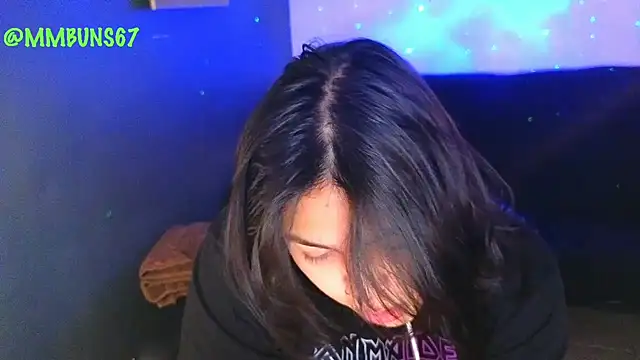 miacanela xo online show from 24, 9, 2025