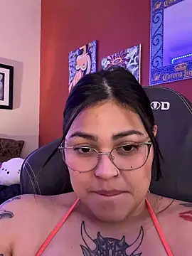 miacanela xo online show from 22, 3, 2025