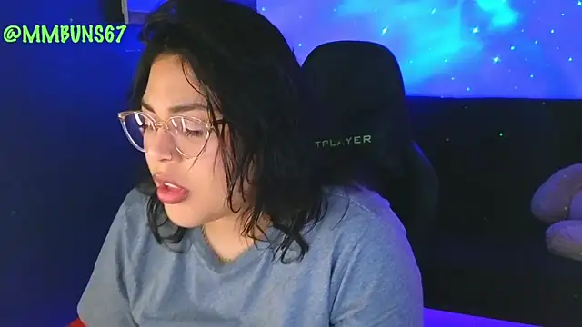 miacanela xo online show from 16, 9, 2025