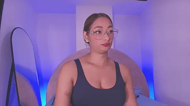 vale ross  online show from 16, 4, 2026