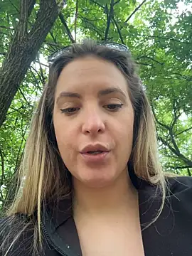 Snapshot of LiliMorganxxx chatting on 28, 4, 2026 LiliMorganxxx online show from 28, 4, 2026