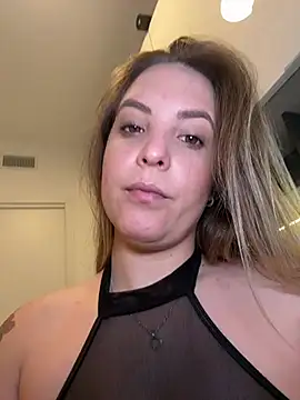 Snapshot of LiliMorganxxx chatting on 15, 2, 2026 LiliMorganxxx online show from 15, 2, 2026