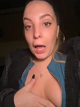 LiliMorganxxx online show from 17, 11, 2025